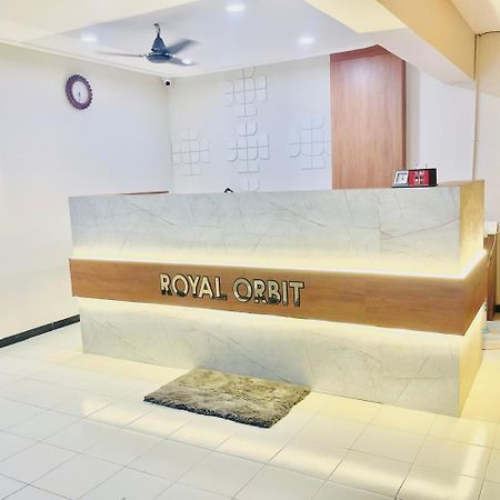 Hotel Royal Orbit Rajkot Dış mekan fotoğraf